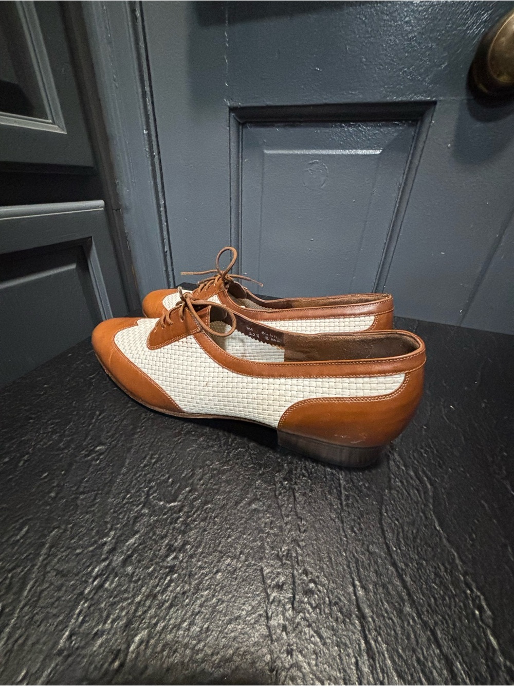 Salvatore Ferragamo Tan and Cream Leather Lace-Up Flats - Picture 2 of 9
